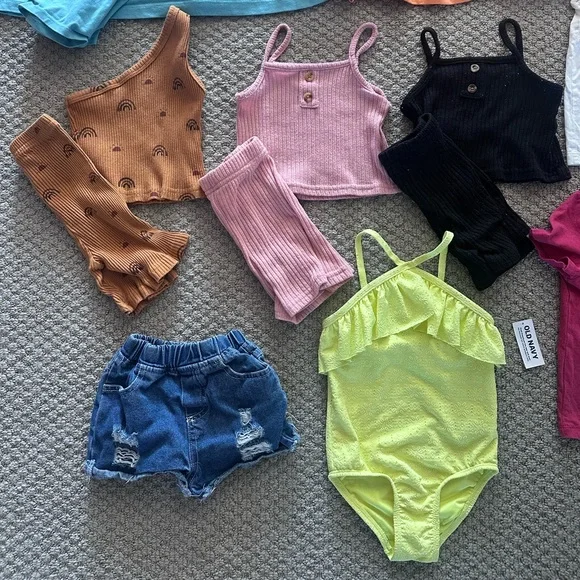Toddler Girls Summer Bundle of Outfits, Tops, Shorts, and Swimsuit - Picture 4 of 5